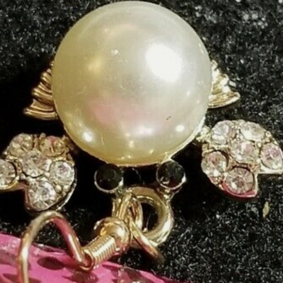 Betsey Johnson Crab Earrings - Picture 4 of 4